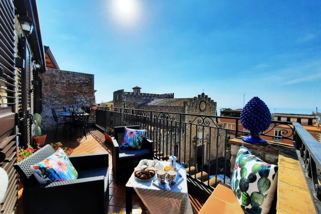 Casa Carla Al Duomo Appartement Taormina Buitenkant foto